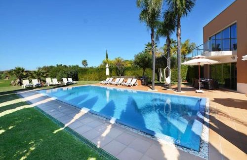 Vilamoura Villa | Special Vilamoura Villa 6 Bedrooms Villa Lagoon Private Pool With Great Golf Course Views Algarve