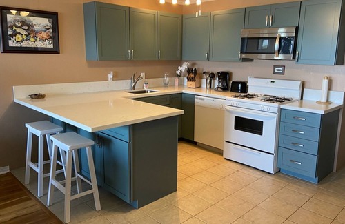 Ualapue Condo | Spectacular, 180 Degree, Oceanfront View! Wavecrest Resort. Private Internet!