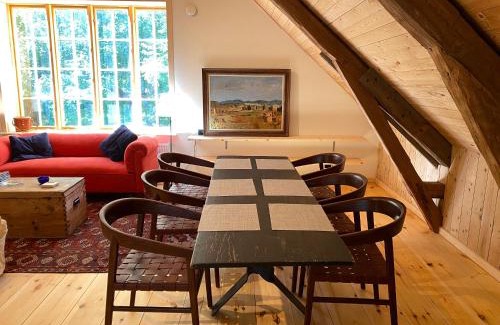 Mariefred House | Spectacular 6-bed house in beautiful manor park