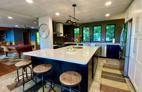 Ellicottville Ski Chalet | Spectacular chalet with view of ski slopes!