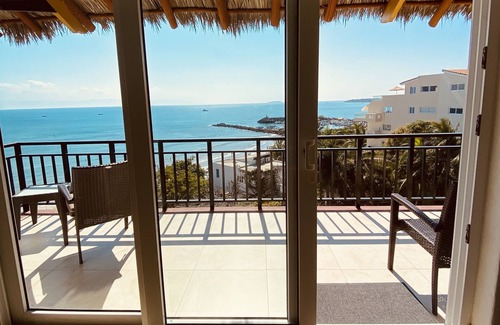 Emiliano Zapata Condo | Spectacular expansive water views - you may never leave the condo!
