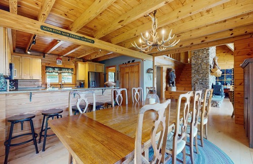 Easton House | Spectacular home w/views, expansive deck & hot tub; close to skiing & hiking