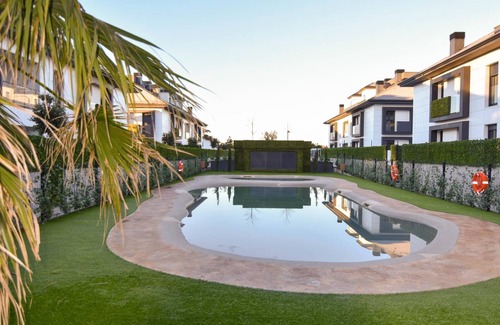 Loredo Apartment | Spectacular penthouse with pool