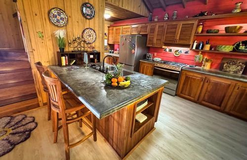 Antoneys Cay House | Spectacular Sea Views, Sunsets And Cooling Trade Winds.