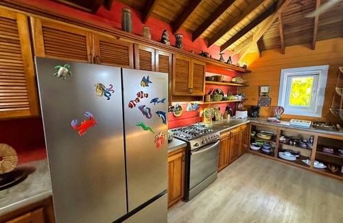 Antoneys Cay House | Spectacular Sea Views, Sunsets And Cooling Trade Winds.