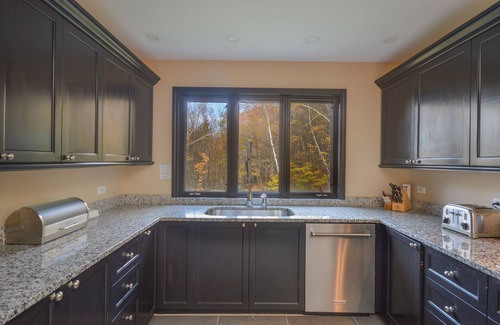 Stowe Hollow House | Spectacular Stowe Home for Fun Family Vacations! Eco friendly/EV Charging!