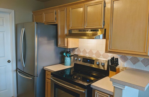 Portland House | Spectacular Sunset and Bay Views! Spacious 4bed/2bath in a quiet neighborhood!