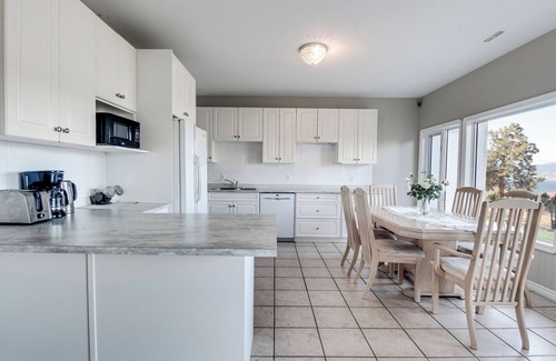 Southwest Mission House | Spectacular view house