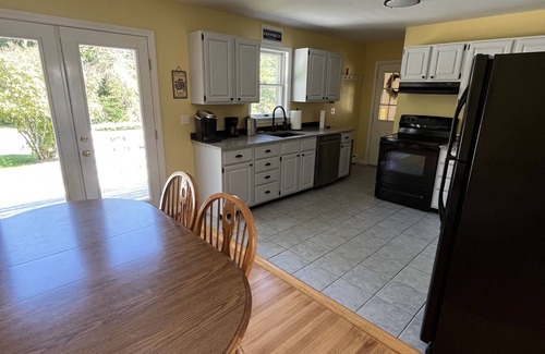 Eastern Vermont House | Spectacular views and close to three ski areas; Stowe, Smuggler’s and Jay Peak.