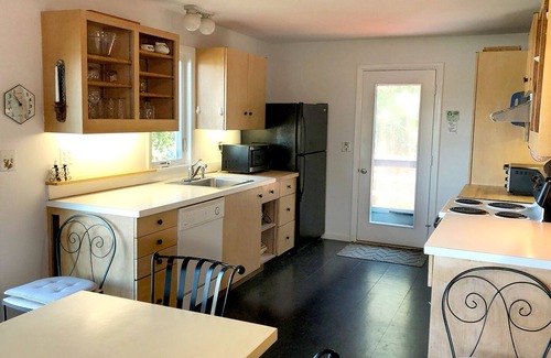 Indian Neck Heights House | Spectacular Views of Blackfish Creek (1581)