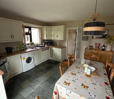 Newry House | Spelga View