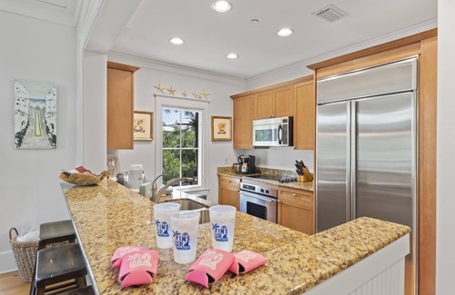 Beach District Condo | Spend Fall With Us! Short Walk to Beach Club! Views of Western Lake! Outdoor Porch Space!