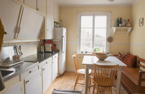 Stjarnhov House | Spend relaxing days in this charming holiday home in charming Sörmland.