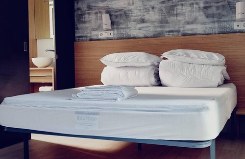 Smuid House | Spend the night in the middle of the Ardennes in your own Laidback Cabin!
