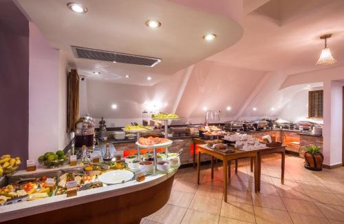 Stone Town Hotel | Spice Tree by Turaco