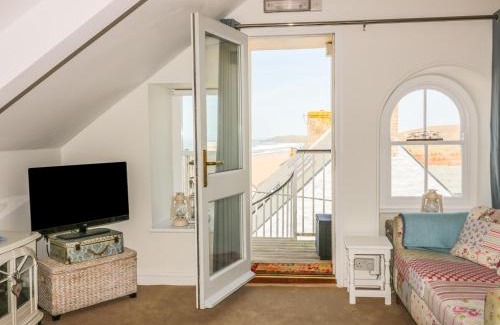 Perranporth House | Spiral View