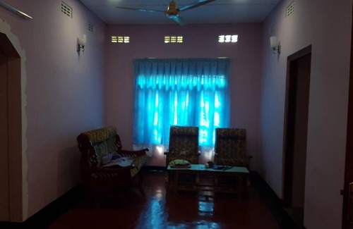 Trincomalee House | Spl inn