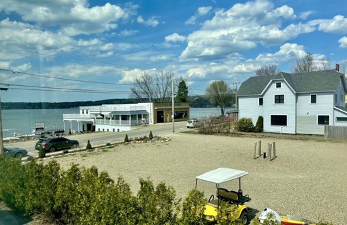 Bemus Point Apartment | Splash Suites ~Newly Built~ Heart of Bemus Suite #3