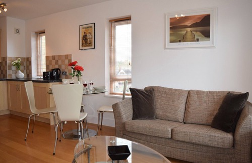 Vassall Apartment | Splendid 1 bed flat in Stockwell (sleeps 4)