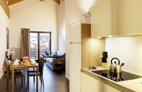 Gionghi-Cappella Apartment | Splendid 4+2 attic with panoramic terrace overlooking the mountains (301)