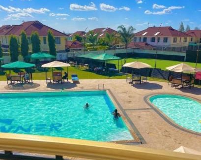 Athi River Villa | Splendid 4-Bedroom with A Pool