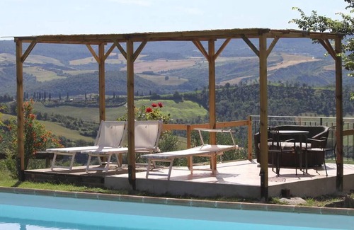 Gallina House | Splendid farmhouse in Val d'Orcia with private swimming pool and sauna
