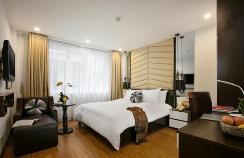 Hang Trong Hotel | Splendid Holiday Hotel