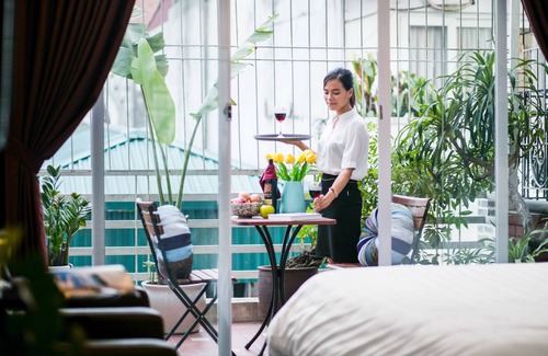 Hang Trong Hotel | Splendid Holiday Hotel