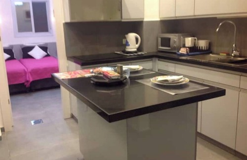 Bayit VeGan House | Splendid renovated 3-room apartment WIFI A/C terrace