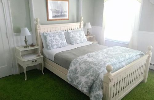 Norwich Bed & Breakfast | Splendor Inn Bed & Breakfast
