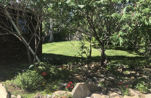 Lapoint House | Split Mountain View Paradise! Life on the farm!