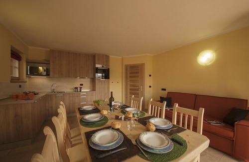 Sant'Anna Apartment | Sponda Ski in- Ski out 50m, Livigno, Italy