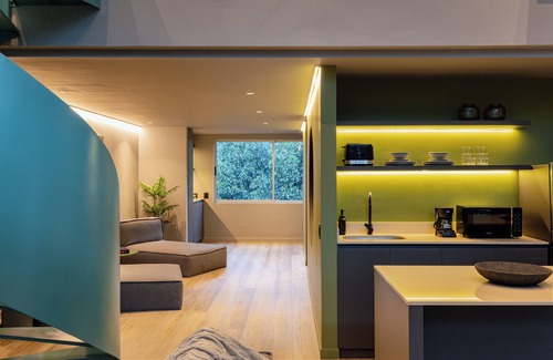 Las Lomas I Hotel | Spot Building