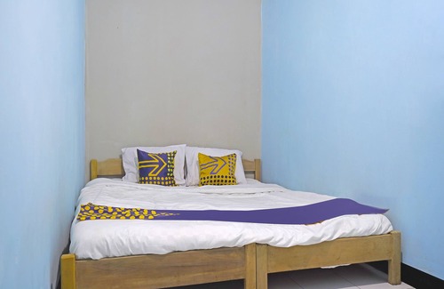 Bandung Hotel | SPOT ON 91543 Pondok Denki 11