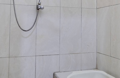 Cikampek House | SPOT ON 91797 Mutiara Guest House