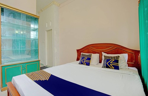Lawang Hotel | SPOT ON 92905 Sutomo Residence Syariah Near Taman Tugu Padang Area