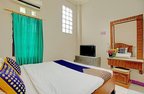 Lawang Hotel | SPOT ON 92905 Sutomo Residence Syariah Near Taman Tugu Padang Area