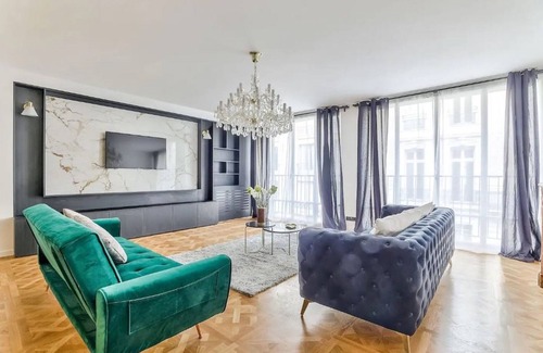 Leek Apartment | Spotless and comfortable house