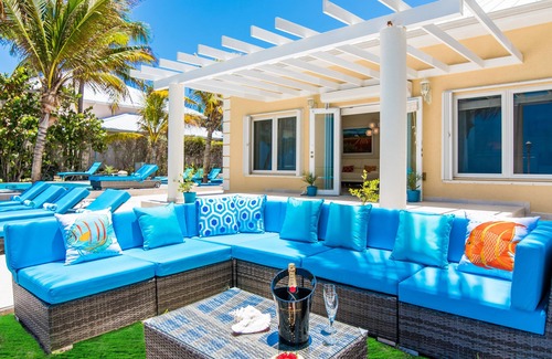 South Sound Villa | Sprat Bay Luxury Villa