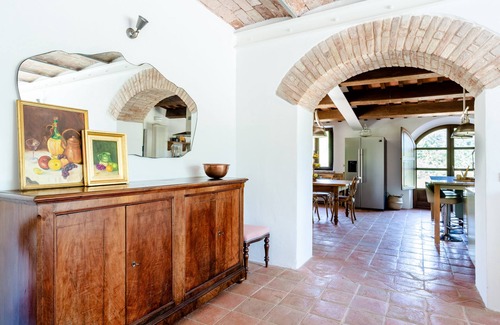 Monterubbiano House | Sprawling Italian villa with pool and gardens minutes to the Adriatic Sea.