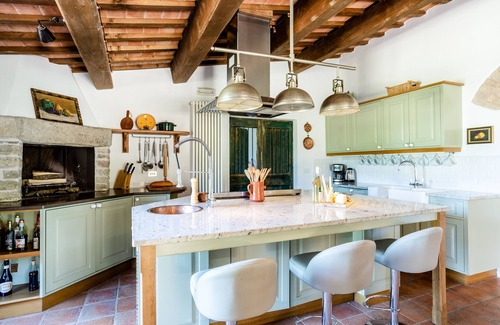 Monterubbiano House | Sprawling Italian villa with pool and gardens minutes to the Adriatic Sea.