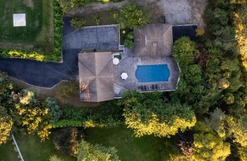Shinnecock Hills House | Sprawling Southampton Home: Private Pool
