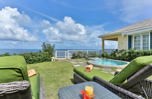 Sea Breeze Hills Villa | Sprawling Villa with Uninterrupted Sea Views - Equinox