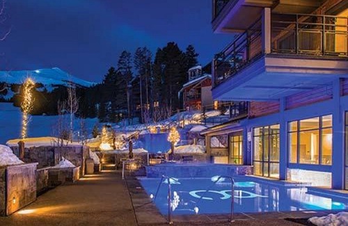 Peak 8 Condo | SPRING BREAK - SLOPESIDE Luxury Ski-in/Ski-out- Grand Colorado Peak 8 - SLEEPS 4