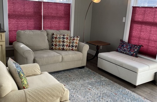Town of New Scotland House | Spring Cottage at Moak's Bend Farm