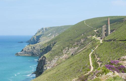 Porthtowan House | Spring Tide