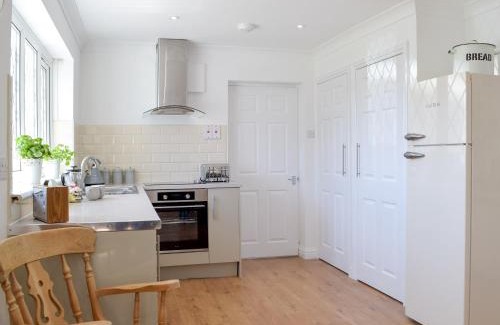 Lamphey House | Springfield
