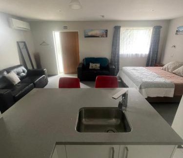 Springfield Hotel | Springfield Motel and Lodge