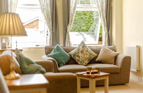 Bewdley House | Springhill Court