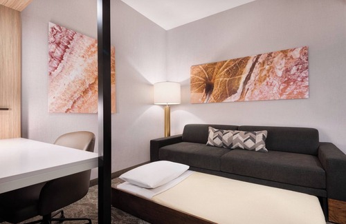 Tifton Hotel | SpringHill Suites by Marriott Tifton